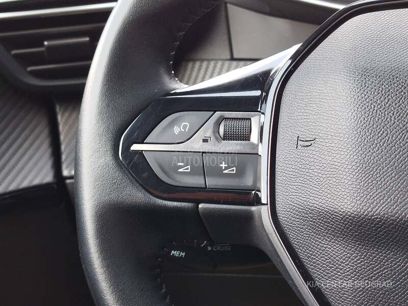 Peugeot 2008 1.5 HDI ALLURE M/T
