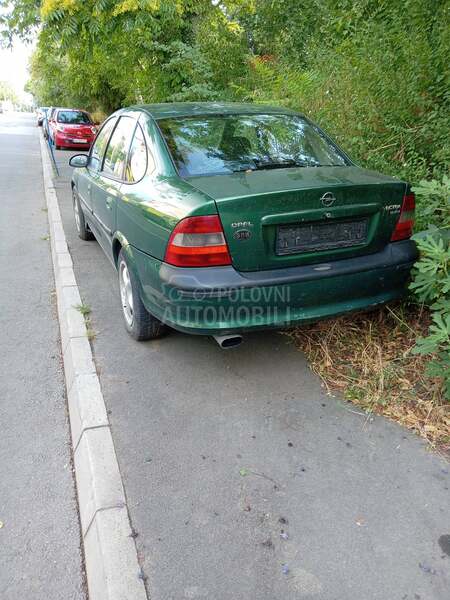 Opel Vectra B di no