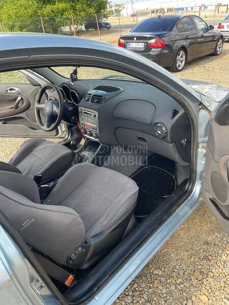 Alfa Romeo 147 
