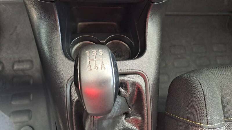 Citroen C3 1.2 PURE NAV LED USB