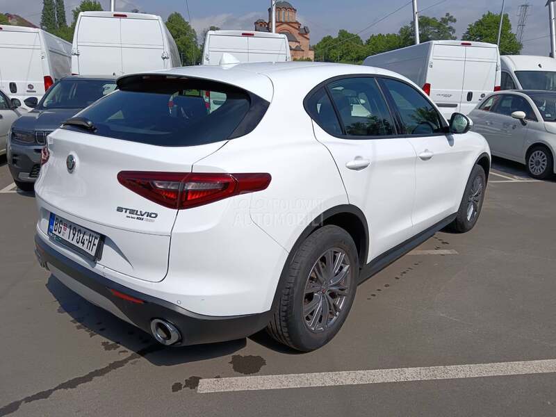 Alfa Romeo Stelvio 2.2 MJTD Super