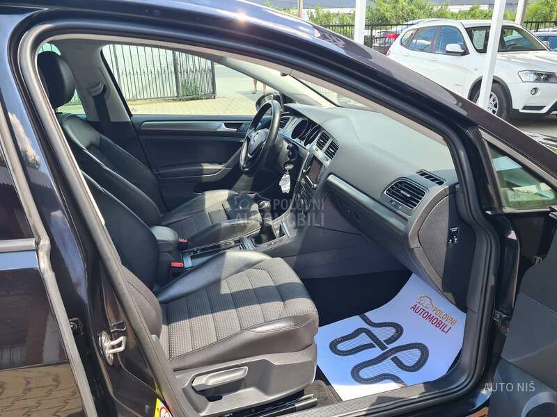 Volkswagen Golf 7 1.6 TDI HIGHLINE