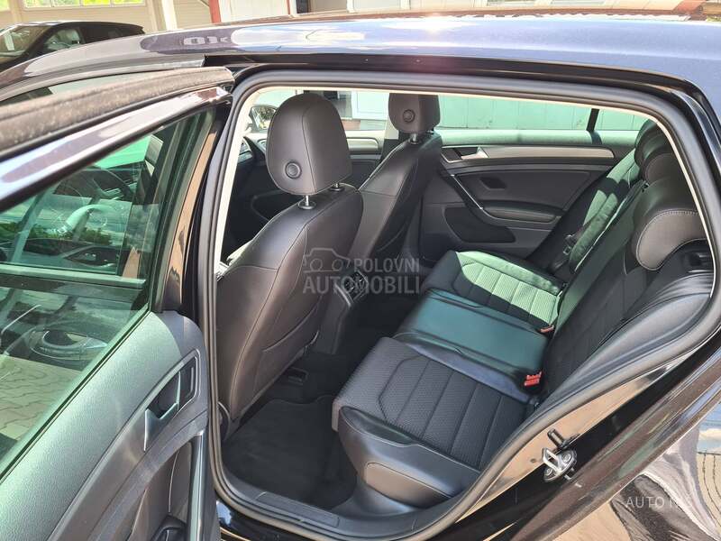 Volkswagen Golf 7 1.6 TDI HIGHLINE