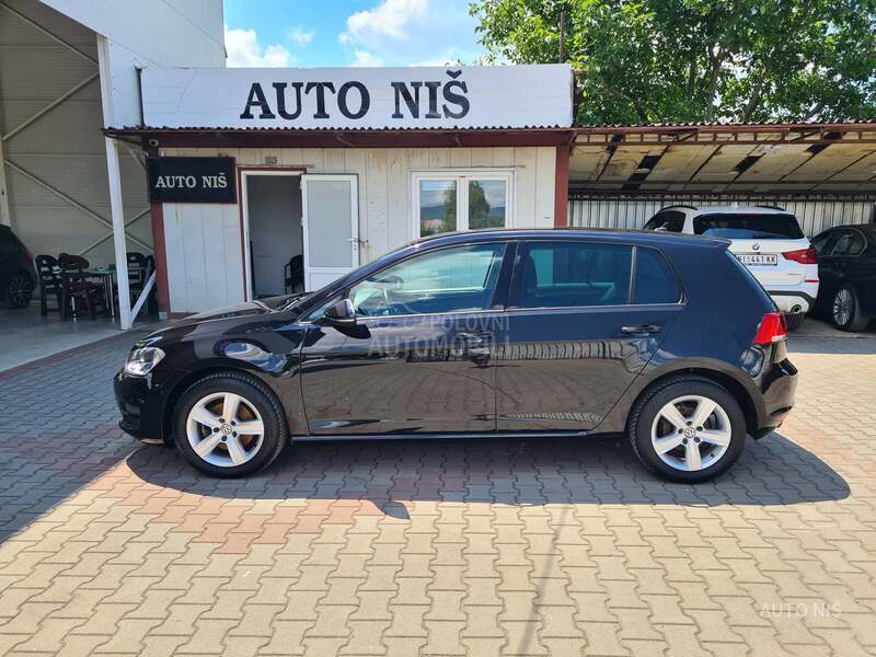 Volkswagen Golf 7 1.6 TDI HIGHLINE