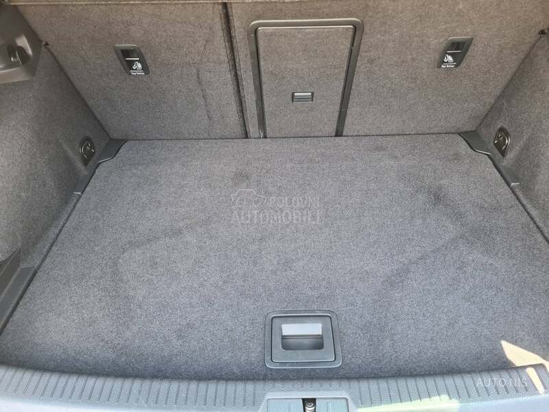 Volkswagen Golf 7 1.6 TDI HIGHLINE