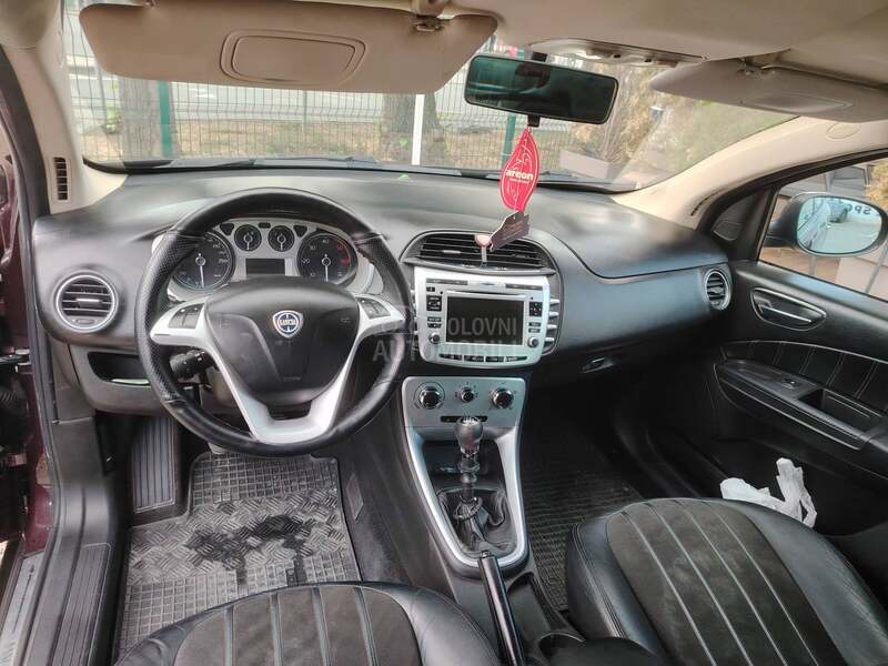 Lancia Delta 1.6 M-jtd GOD. REG