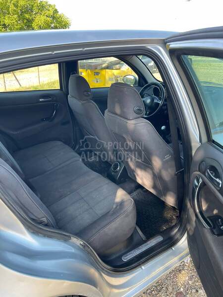 Alfa Romeo 147 