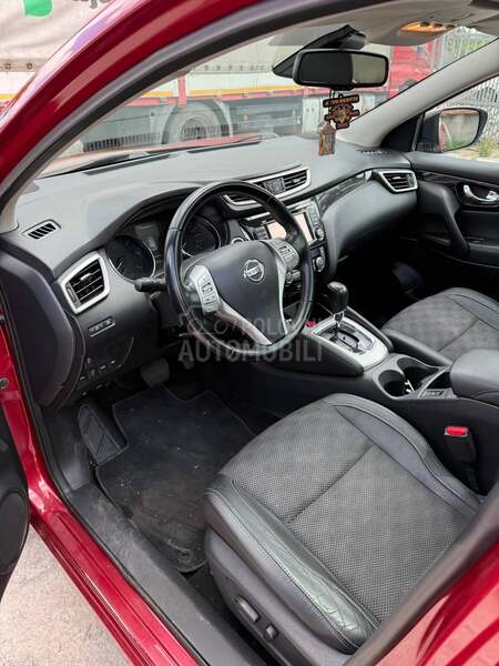 Nissan Qashqai 1.6