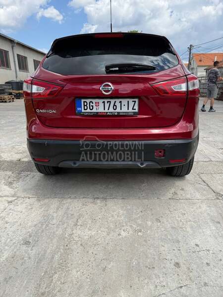 Nissan Qashqai 1.6