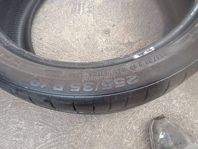 Continental 255/35 R19 Letnja