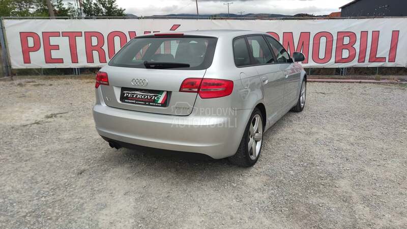 Audi A3 1.9 TDI  //S LINE//