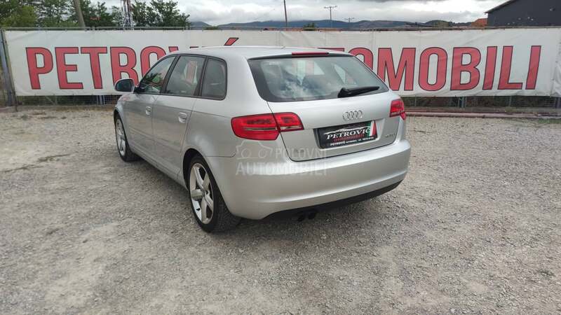 Audi A3 1.9 TDI  //S LINE//