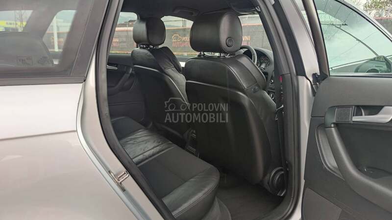 Audi A3 1.9 TDI  //S LINE//