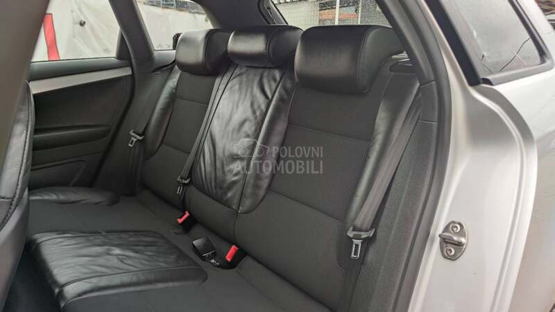 Audi A3 1.9 TDI  //S LINE//