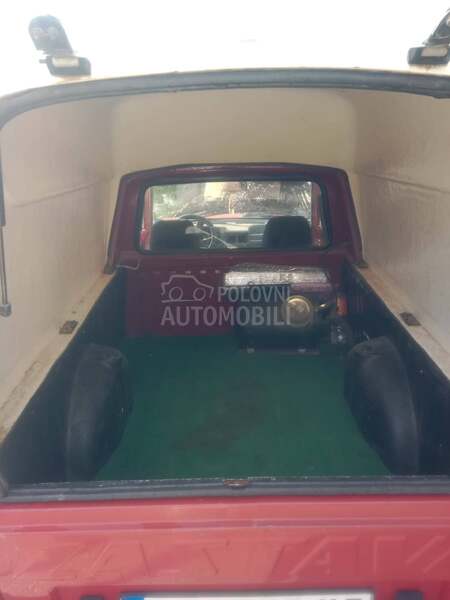 Zastava Poly 