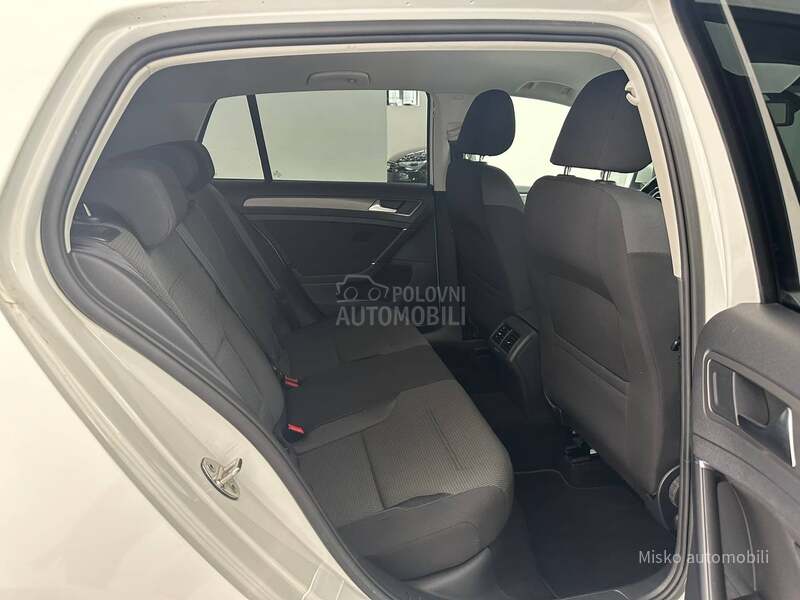 Volkswagen Golf 7 1.4 TSI Auto