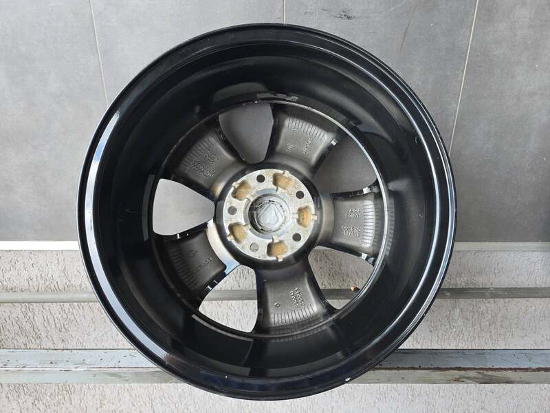 Aluminijumske felne dacia original 16" 5 x 114.3