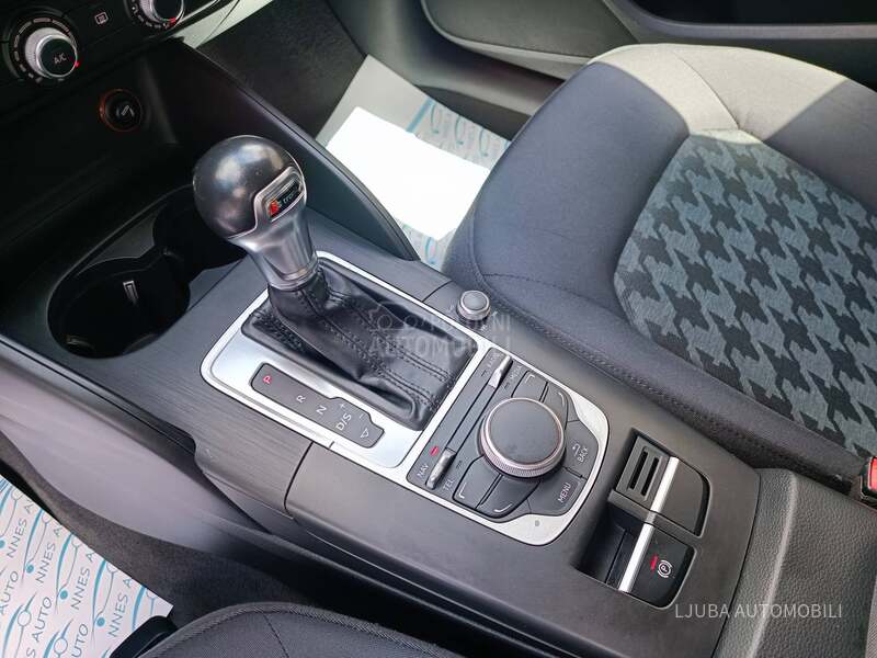 Audi A3 1.6tdi S TRONIC