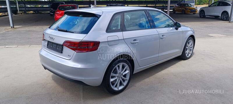 Audi A3 1.6tdi S TRONIC