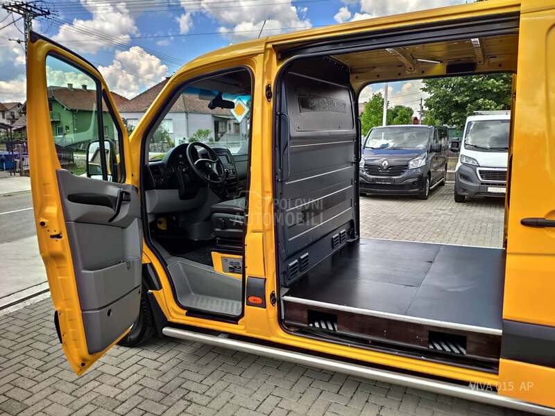 Volkswagen Crafter 2.0 TDI 136KS LONG KLIMA
