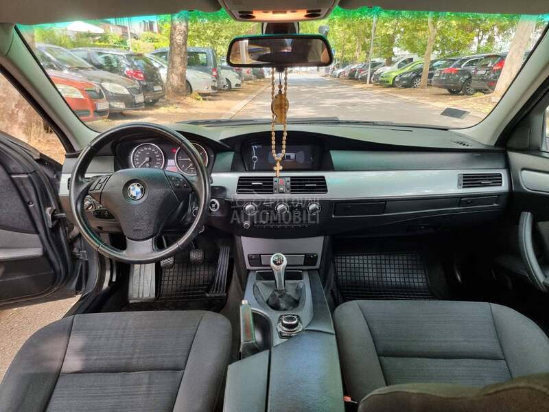 BMW 520 E60  2.0
