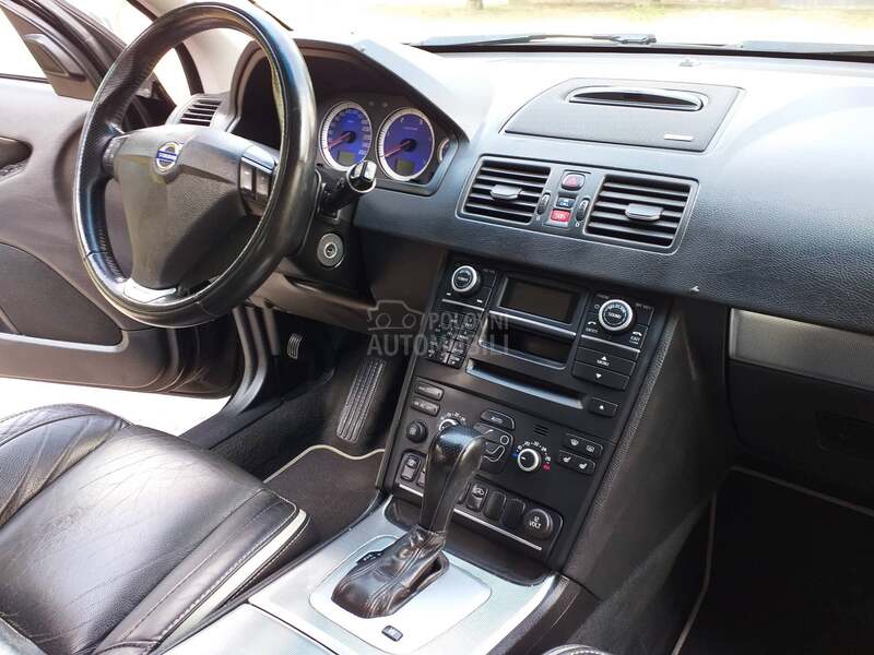 Volvo XC90 2.4 d  R-Design