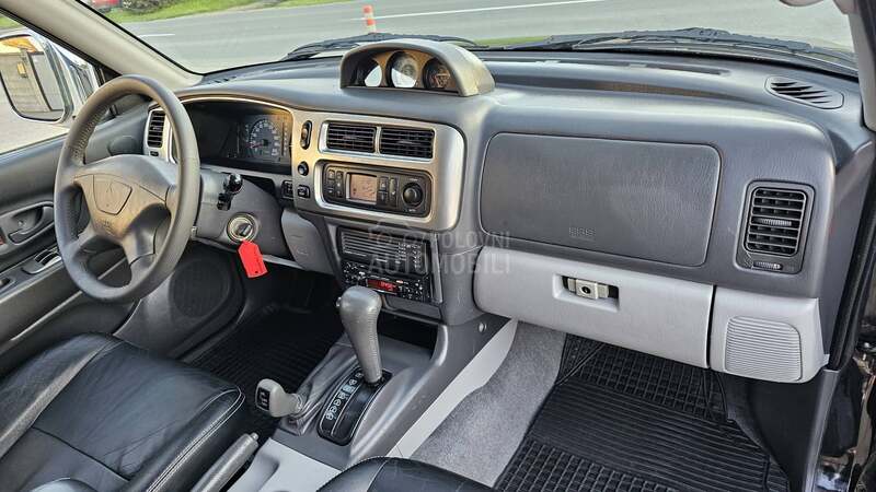 Mitsubishi Pajero Sport 3.0 V6 aut/koza
