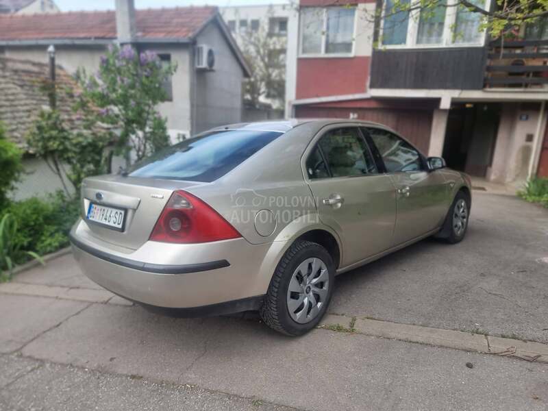 Ford Mondeo 