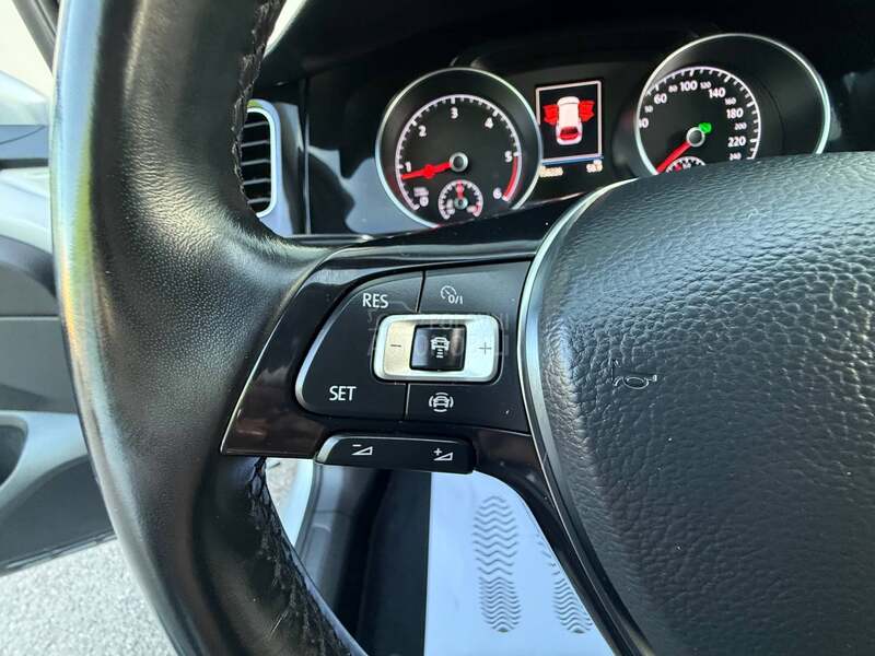 Volkswagen Golf 7 1.6 TDI/CARAT/AUT