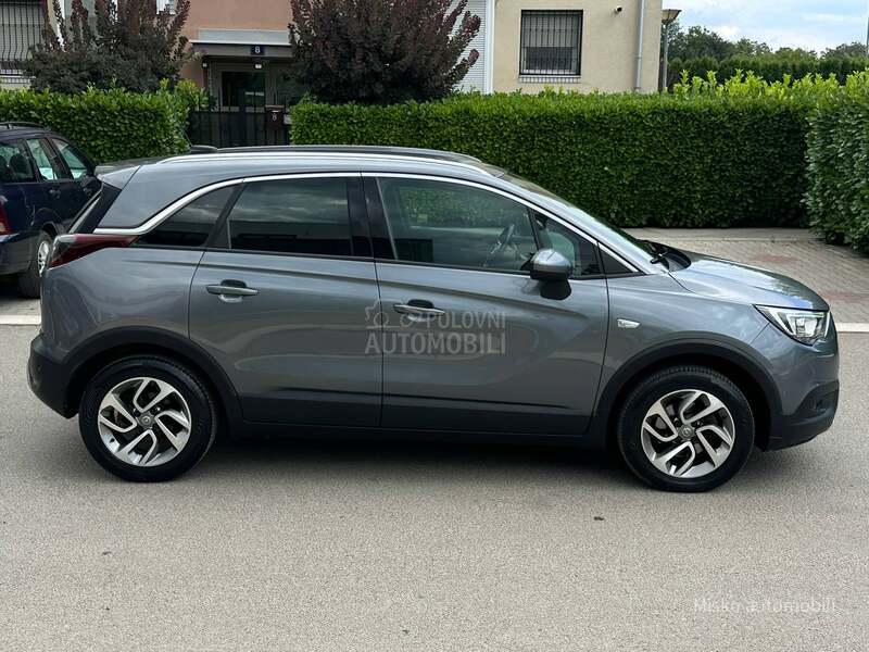 Opel Crossland X  1.2 T Led Kam 360