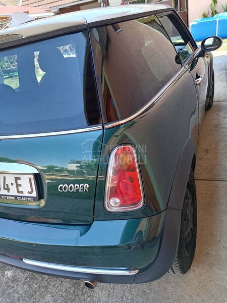 MINI Cooper 1.6
