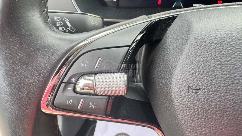 Škoda Octavia 2.0 TDI STAYLE Virt