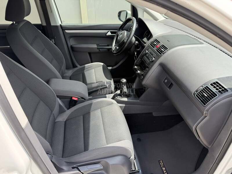 Volkswagen Touran 1.6 TDI C.H T.O.P