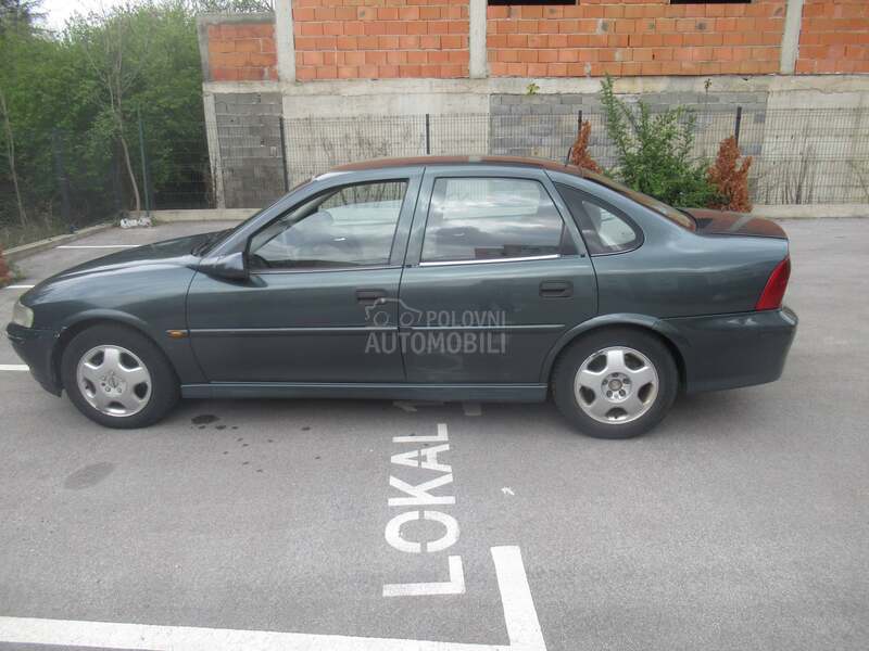 Opel Vectra B 