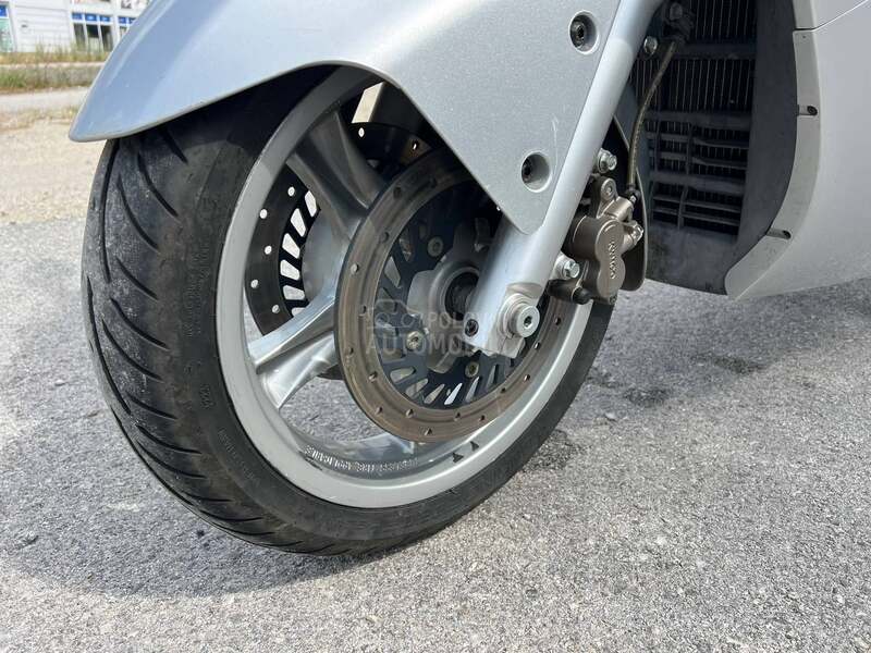 Kymco Xciting 500