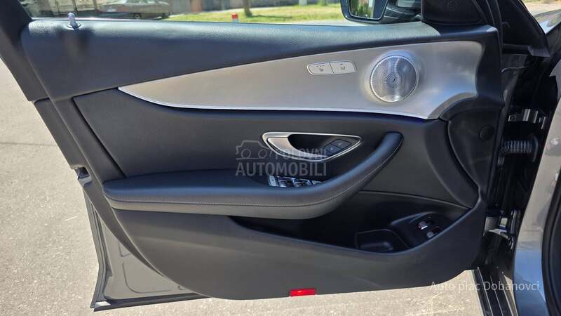 Mercedes Benz E 220 CDI Avangarde Bur