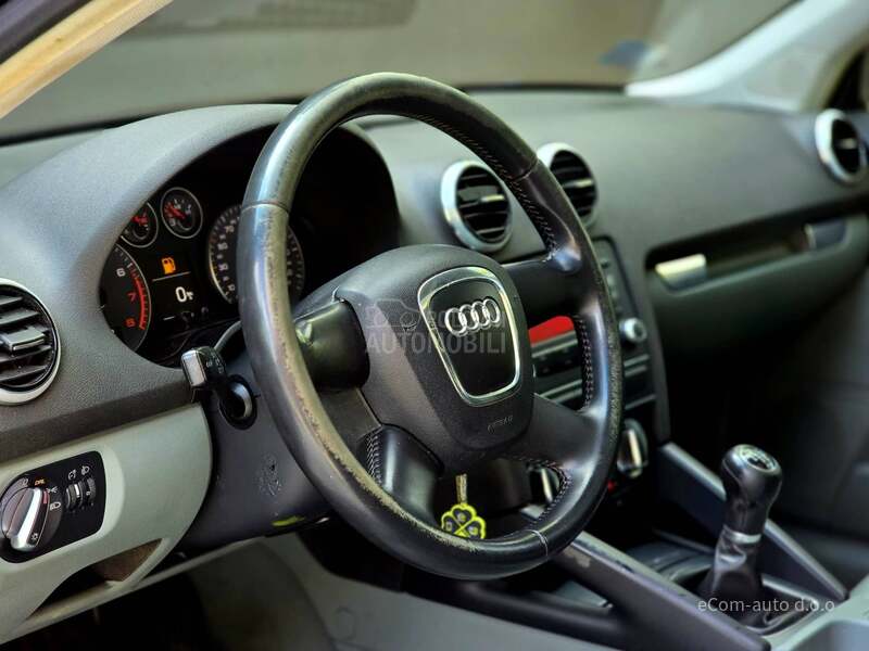 Audi A3 1.6 MPI SPORTBACK