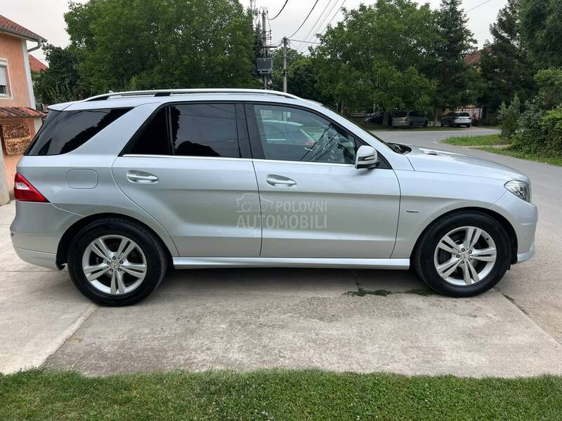 Mercedes Benz ML 250 AMG 4 MATIC BLUETEC