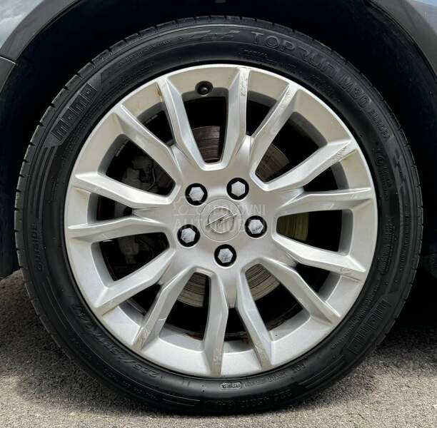 Opel Zafira 1.6 COSMO CNG