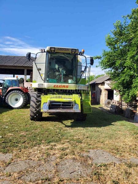 Claas mega 350