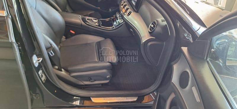 Mercedes Benz E 220 