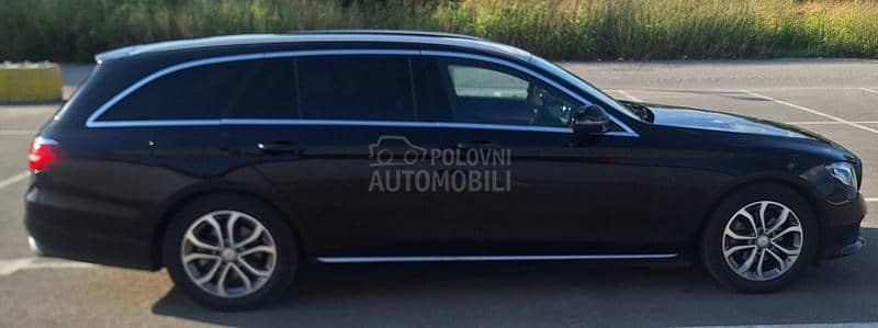 Mercedes Benz E 220 