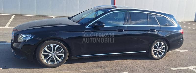 Mercedes Benz E 220 