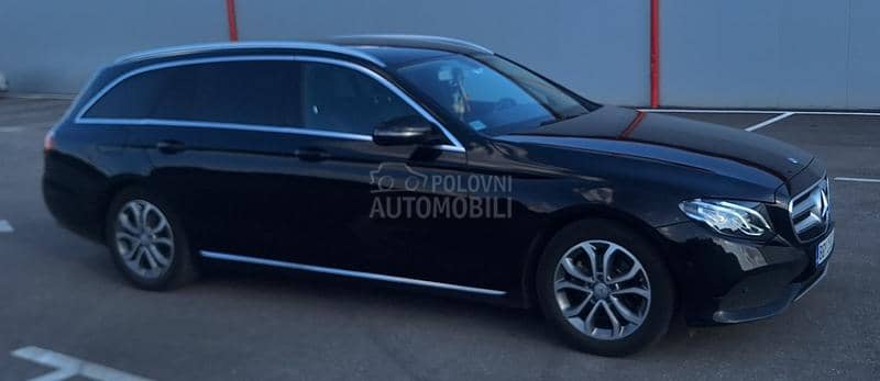 Mercedes Benz E 220 