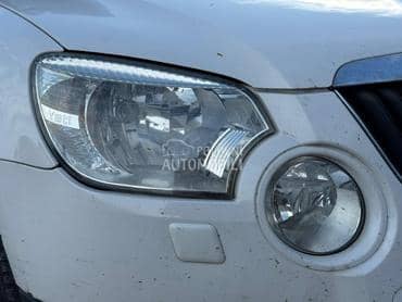 Desni Far za Škoda Yeti od 2009. do 2013. god.