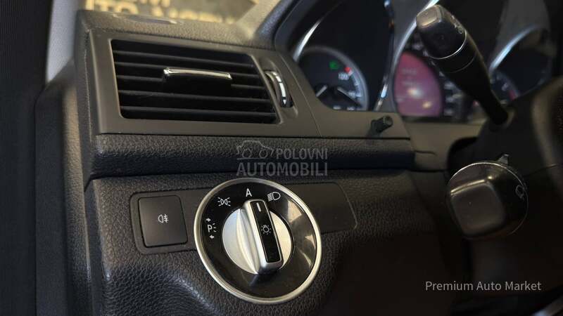 Mercedes Benz C 200 //2.2 CDI//N.AVI/FUL