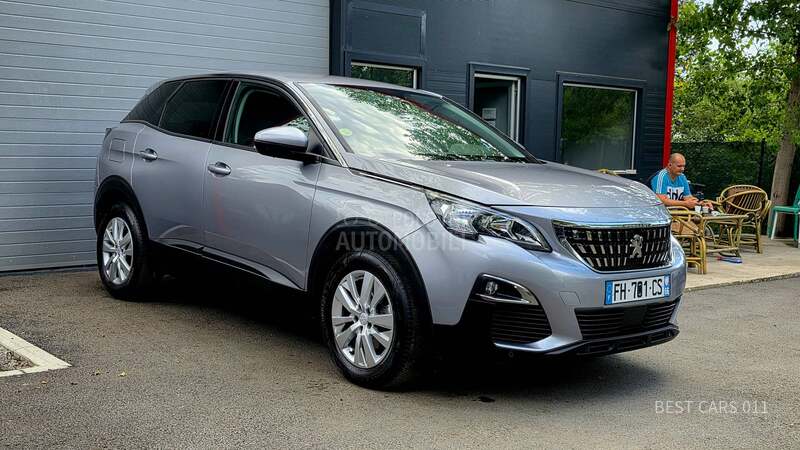 Peugeot 3008 1.5BlueHDI LED NAVY