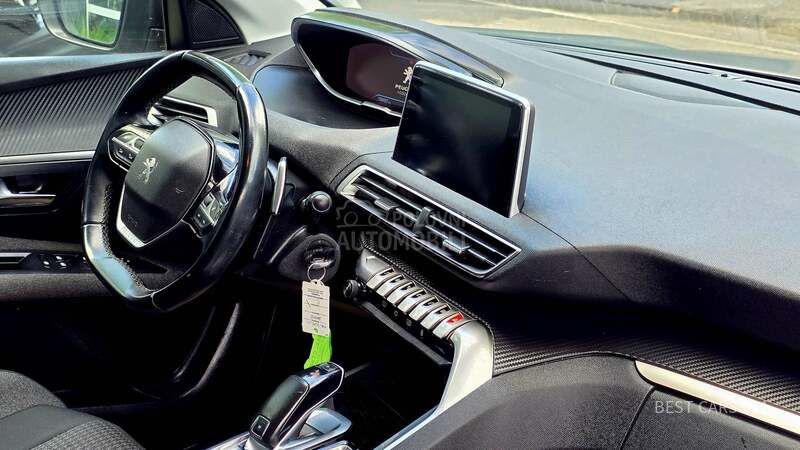 Peugeot 3008 1.5BlueHDI LED NAVY
