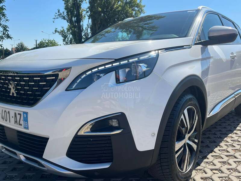 Peugeot 5008 AUT/ALLURE/VELSERVIS