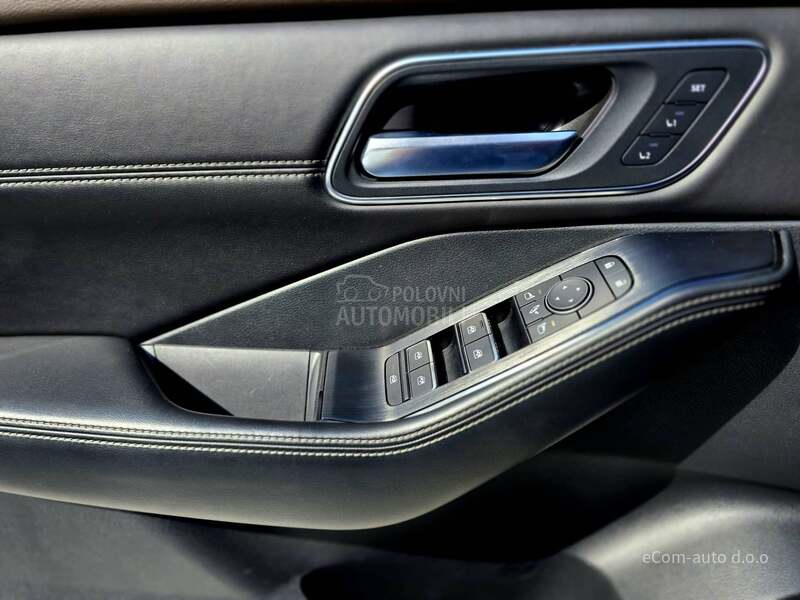Nissan X-Trail e-Power TEKNA 4WD